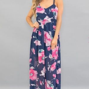 Floral Maxi dress.🌸🌺